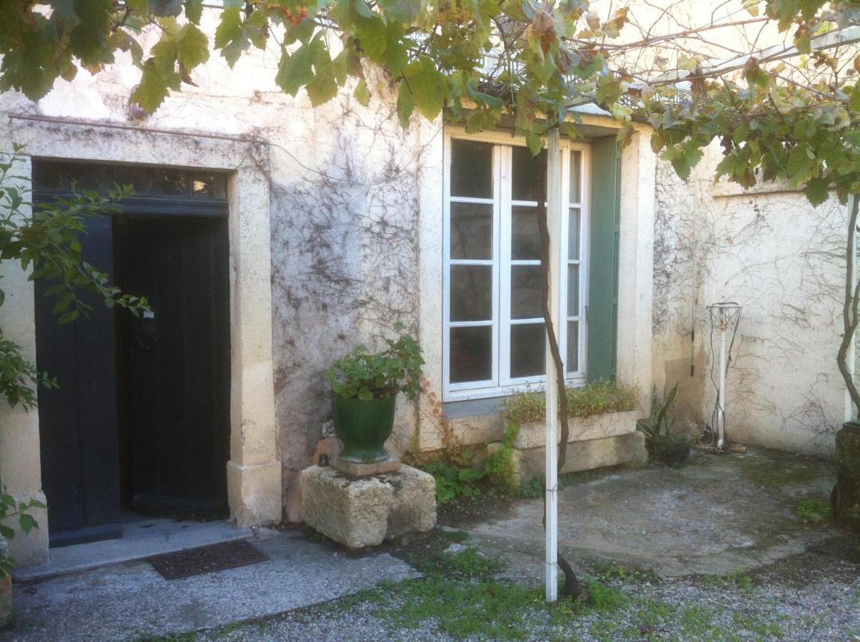 Experience Unique Dans Un Lieu Magique Ξενοδοχείο Vergèze Εξωτερικό φωτογραφία